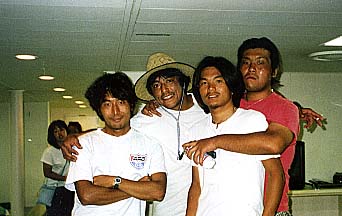 bros.jpg (20043 �o�C�g)